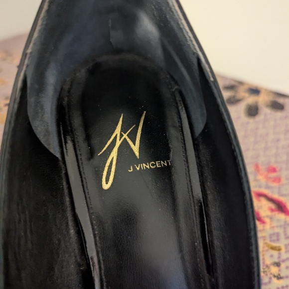 J. Vincent Patent Leather Heels - Picture 7 of 7